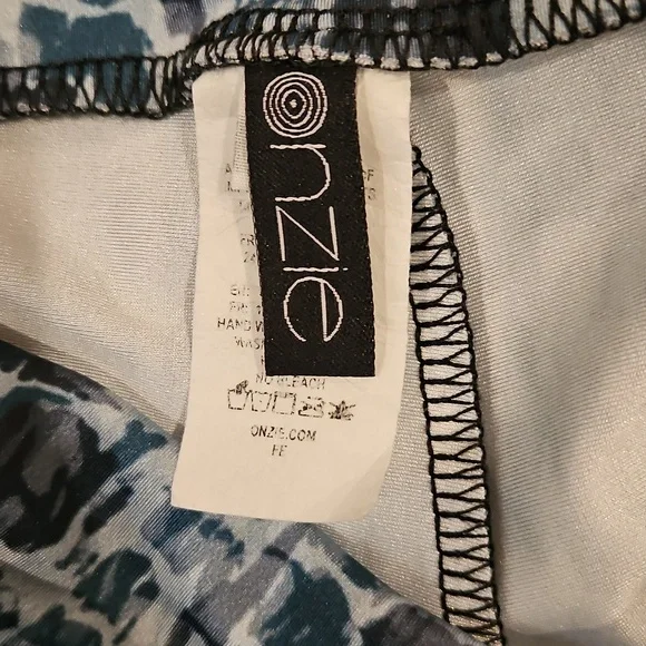 EUC Onzie Yoga Leggings 2 Pairs - Sz L - Picture 12 of 16